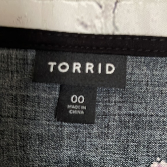 NWOT! Torrid Floral Dress - Picture 5 of 10
